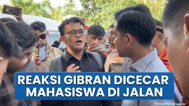 Mahasiswa Cecar Gibran di Kalsel: 5 Tahun Tidak Cukup Menjawab Permasalahan!