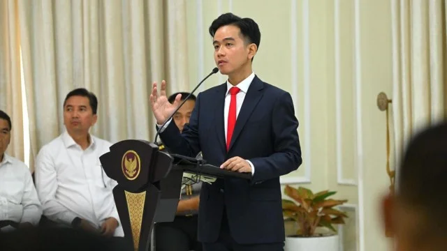 Geger Desakan Ganti Wapres! Ramai Seruan Prabowo Cari Wapres Baru, Gibran Mendadak Berkoar Soal Koruptor